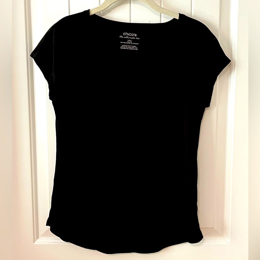 Chico’s The Ultimate Tee Size 0 Black